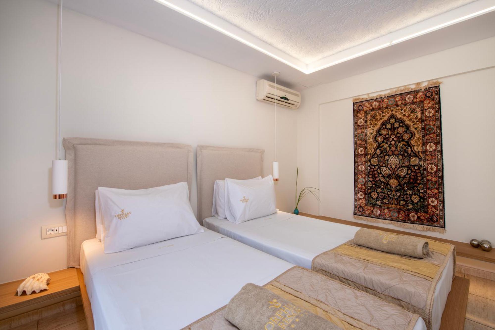 Orpheas Resort Hotel (Adults Only) Paralia Kourna Exterior foto
