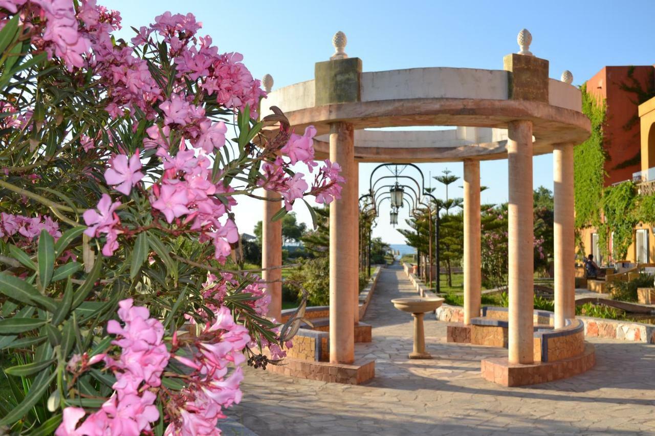 Orpheas Resort Hotel (Adults Only) Paralia Kourna Exterior foto